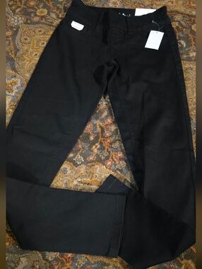 Nwt Black Slim High-Rise Skinny Pants - Women's Stretch Fit